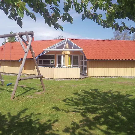 Five-bedroom Holiday In